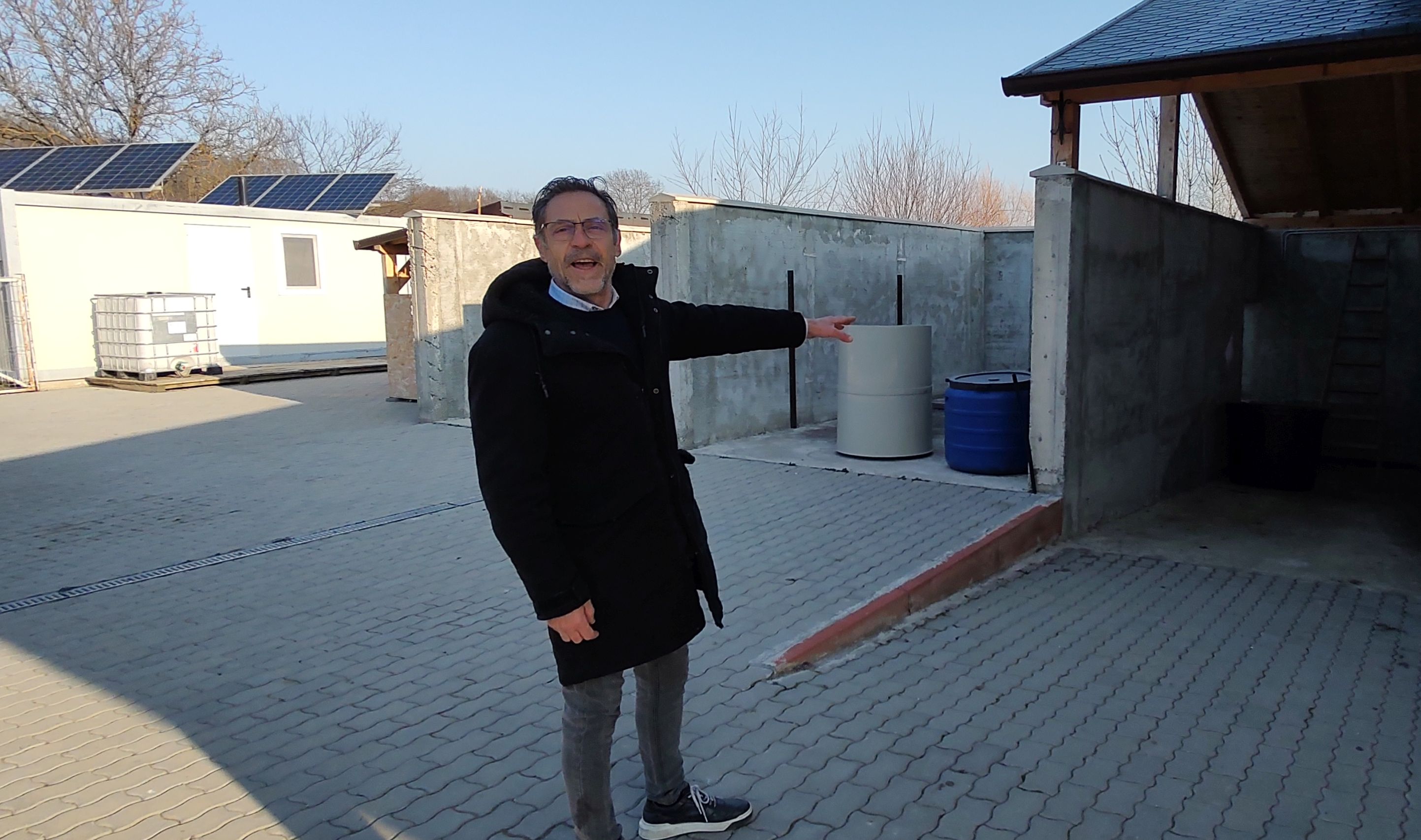 Pedro Huete Rodelgo, spaniolul care s-a mutat în România și produce cidru. Folosește mere sălbatice unice în Europa: cresc sporadic și nu sunt bune de mâncat