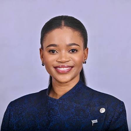 Botswana’s Minerals and Energy Minister Bogolo Kenewendo says the fund will help turn diamond wealth into new industries and employment. (@BJKenewendo)