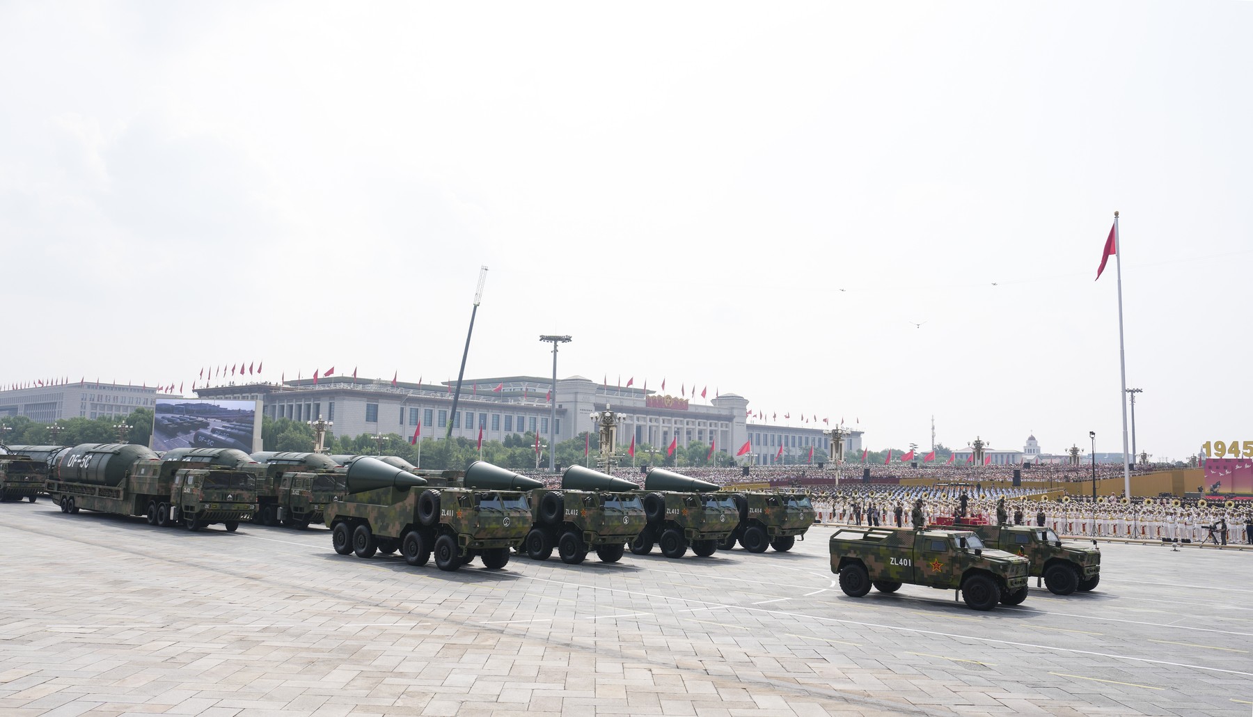 Arma secretă a Chinei a fost arătată lui Putin și lumii întregi, la parada militară de la Beijing