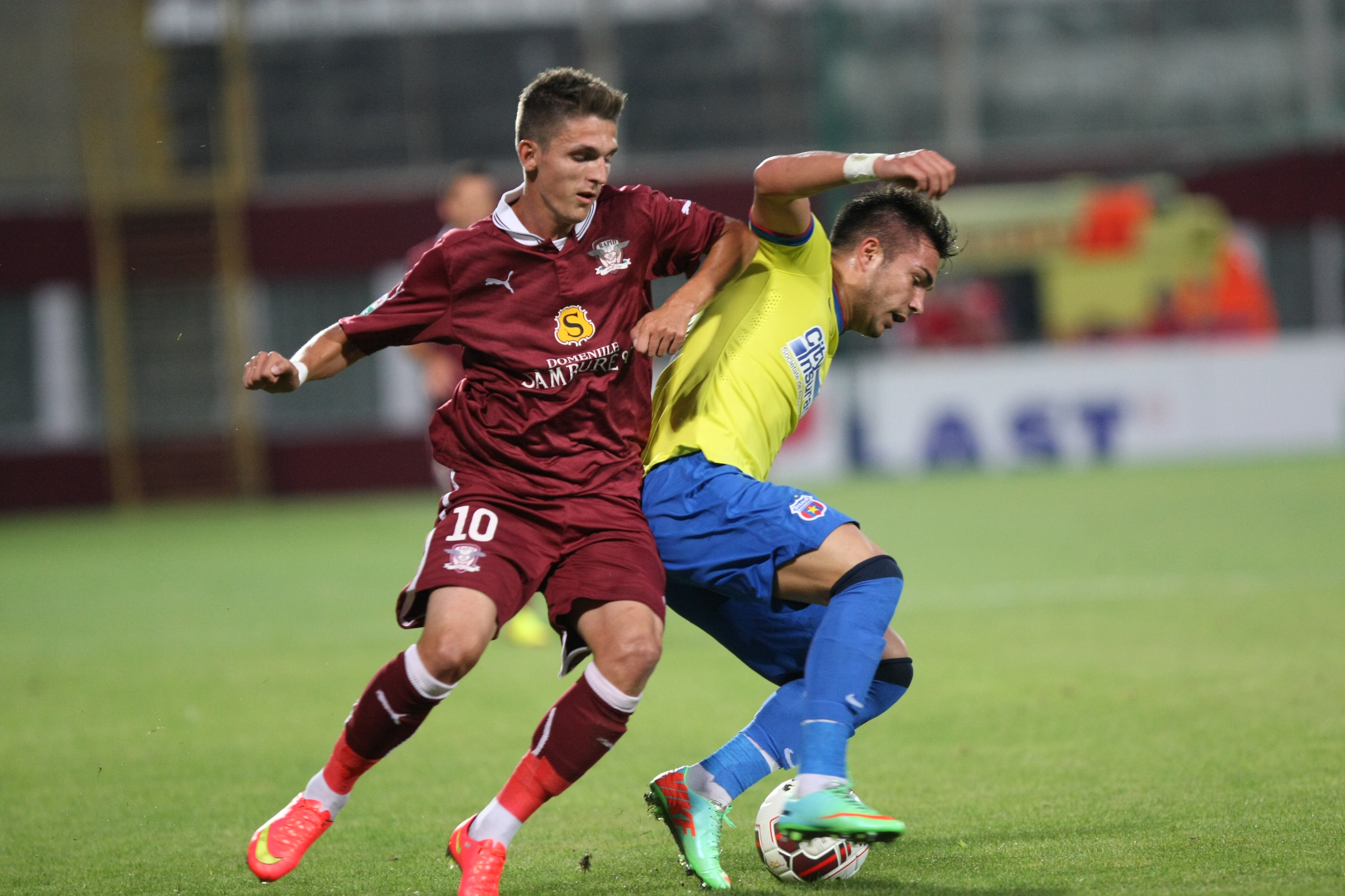 FOTO&VIDEO / Rapid - Steaua 1-2. "Renegatul" Keşeru îşi merită salariul