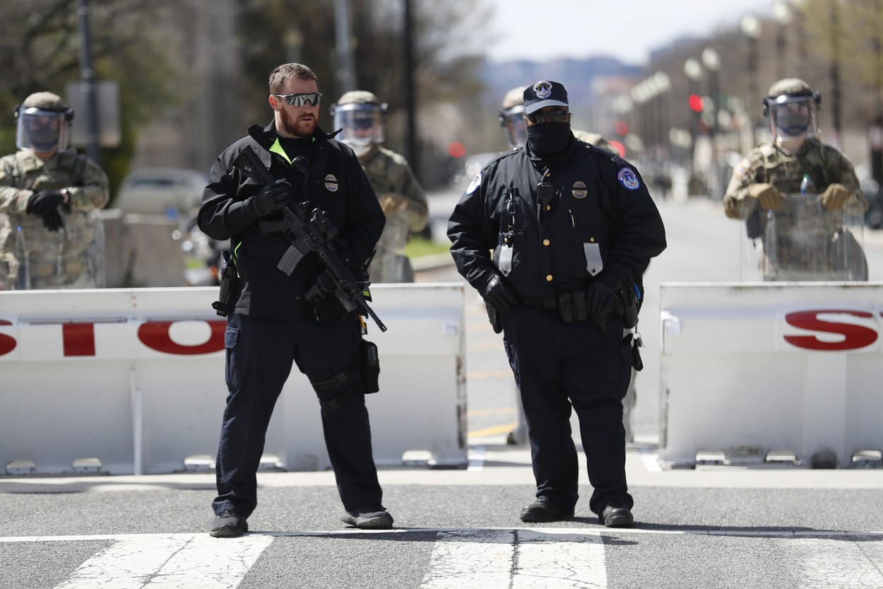 Atac la Capitoliul din Washington. Un polițist a fost ucis, iar altul a fost rănit