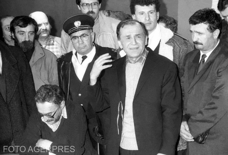 Ion Iliescu a murit azi, 5 august 2025. Fostul președinte avea 95 de ani
