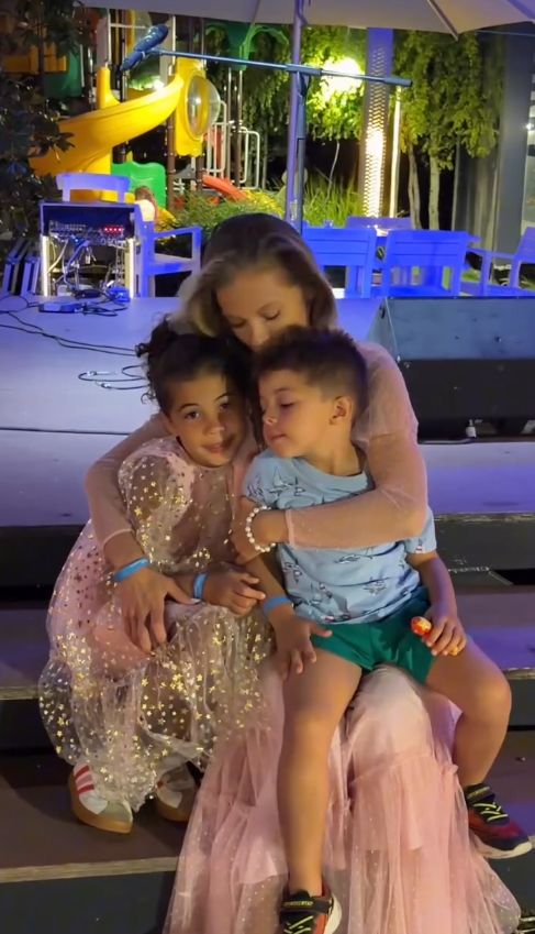 Andreea Ibacka, prima aniversare după divorțul de Cabral. Cum și-a petrecut actrița ziua de naștere
