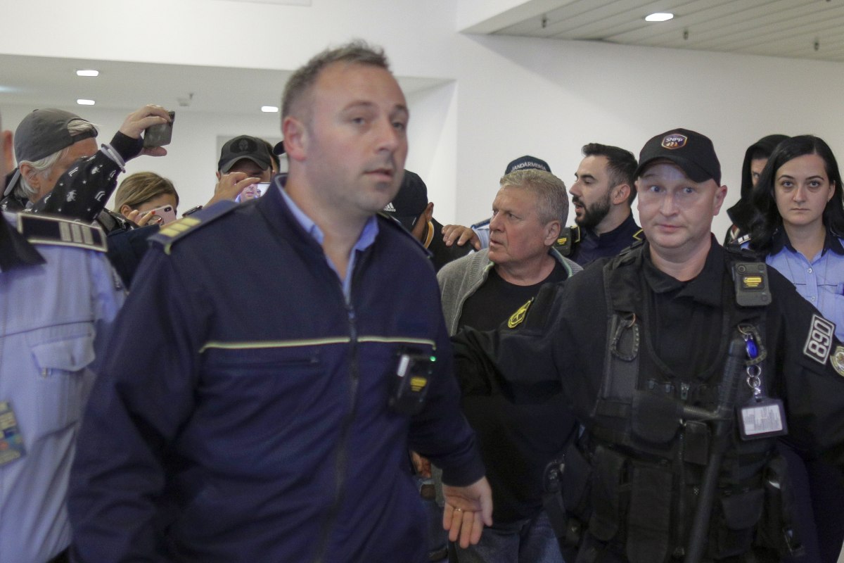 Fostul parlamentar PSD Dorin Lazăr Maior, adus în România din Italia pentru a-și ispăși pedeapsa de 5 ani de închisoare