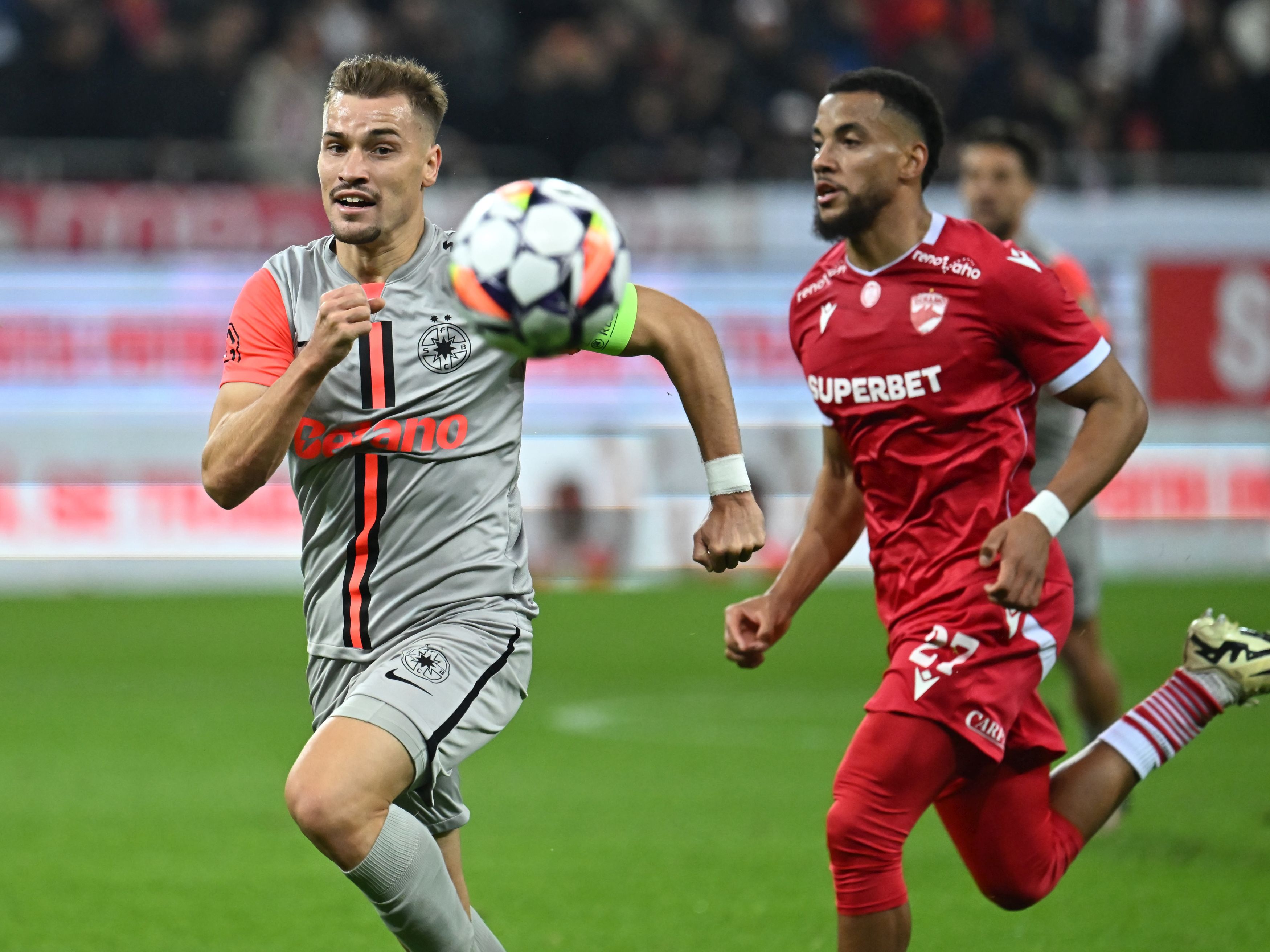 FCSB a învins-o pe Dinamo în deplasare cu 2-0, dar Gigi Becali anunță amenzi