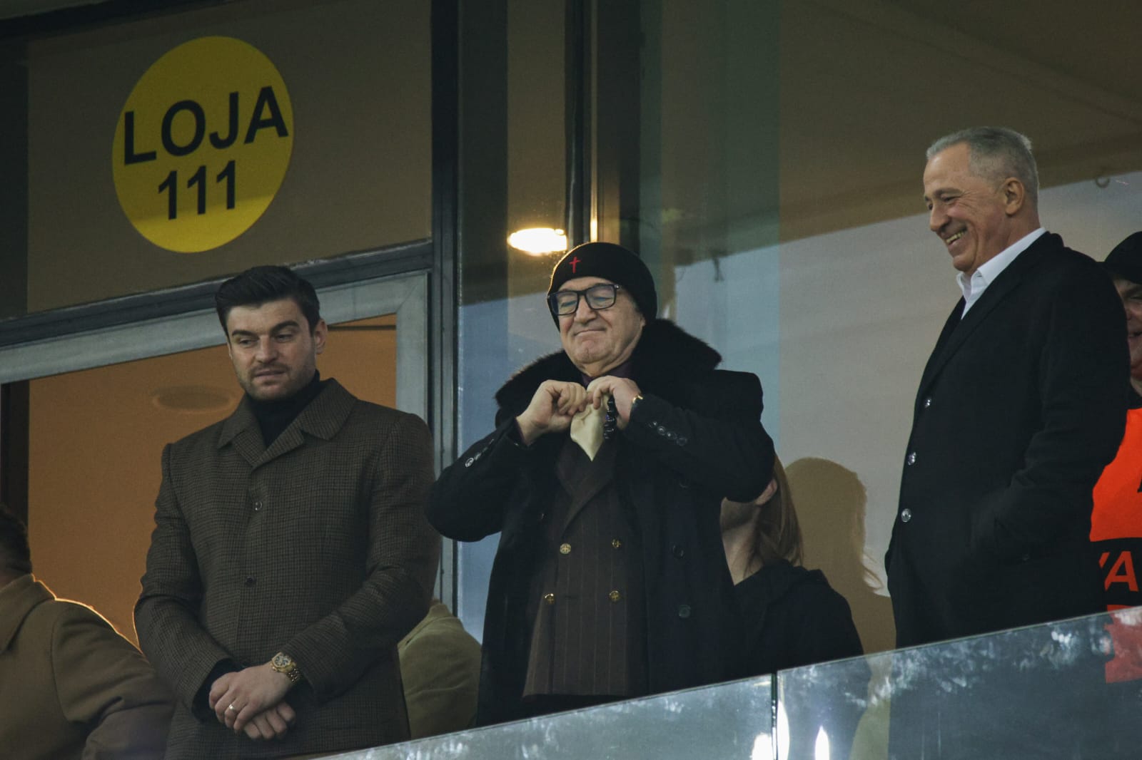 FCSB, eșec sub privirile lui Marcel Ciolacu, fan declarat al roș-albaștrilor, în Europa League. Pe cine poate înfrunta clubul lui Gigi Becali pentru accederea în optimi