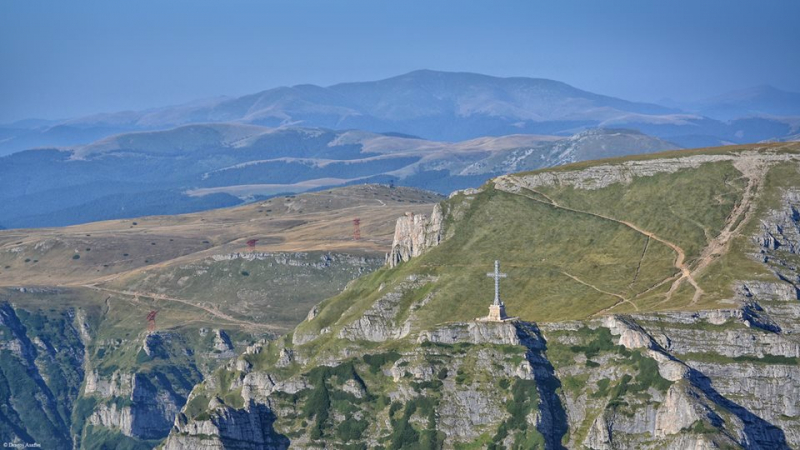 Trasee montane ușoare - lista locurilor perfecte de mers în drumeție la noi în țară
