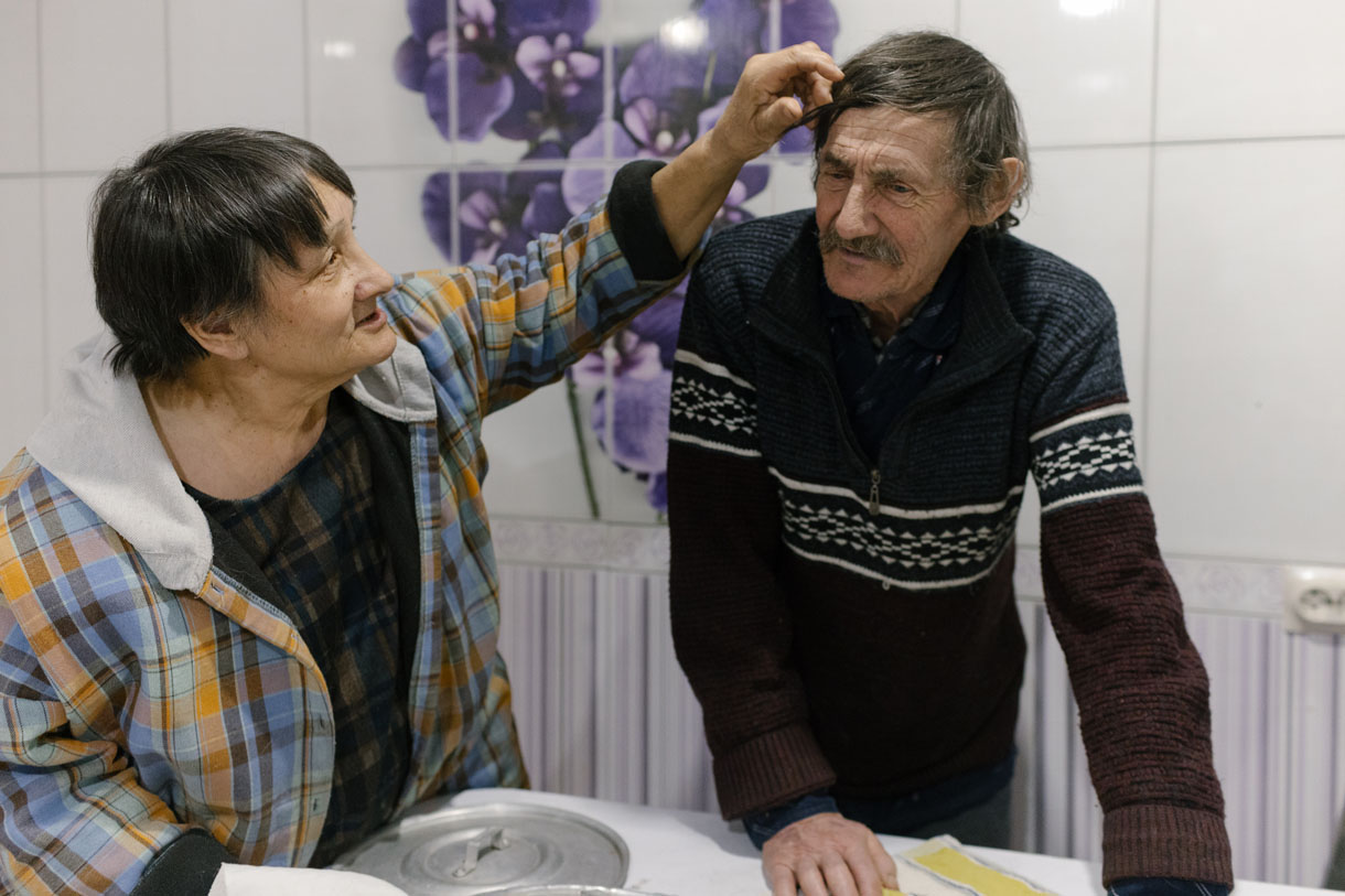 Ce pedeapsă a primit pensionara în cârje din Siberia care a scris că „Vladimir Putin este un pârț”
