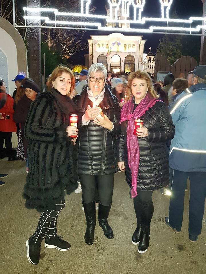 Ce masă îmbelșugată a pregătit Mihaela Borcea de Paște. Bunătăți una și una / FOTO