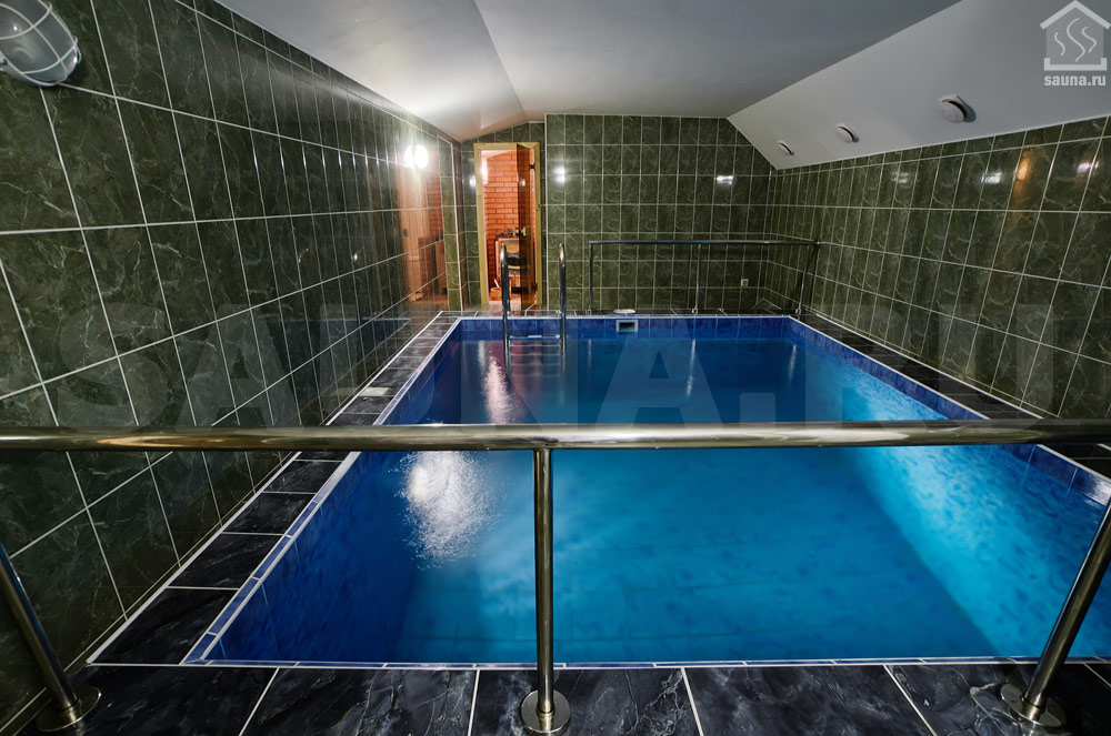 Rușii au transformat un adăpost antibombă din Moscova în saună de lux: „Amenajată în stilul calei unui vapor, cu piscină, dormitoare, karaoke, biliard şi Wi Fi”