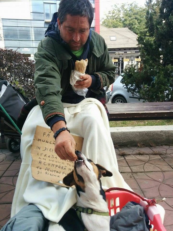 Experiențele unui cerșetor italian care a ajuns pe străzile din România! Ce spune despre țara noastră