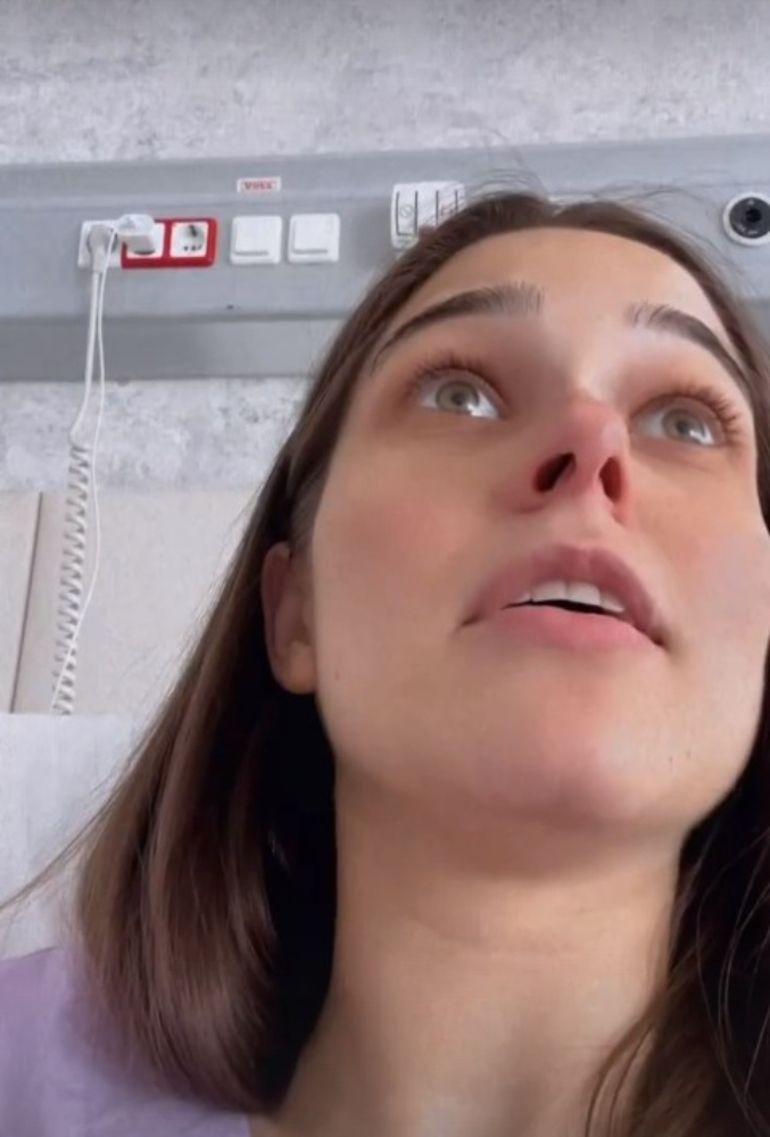 Schimb de replici între Theo Rose și Anghel Damian în spital, la scurt timp după ce au devenit părinți. „Tot ce zic se întoarce împotriva mea”