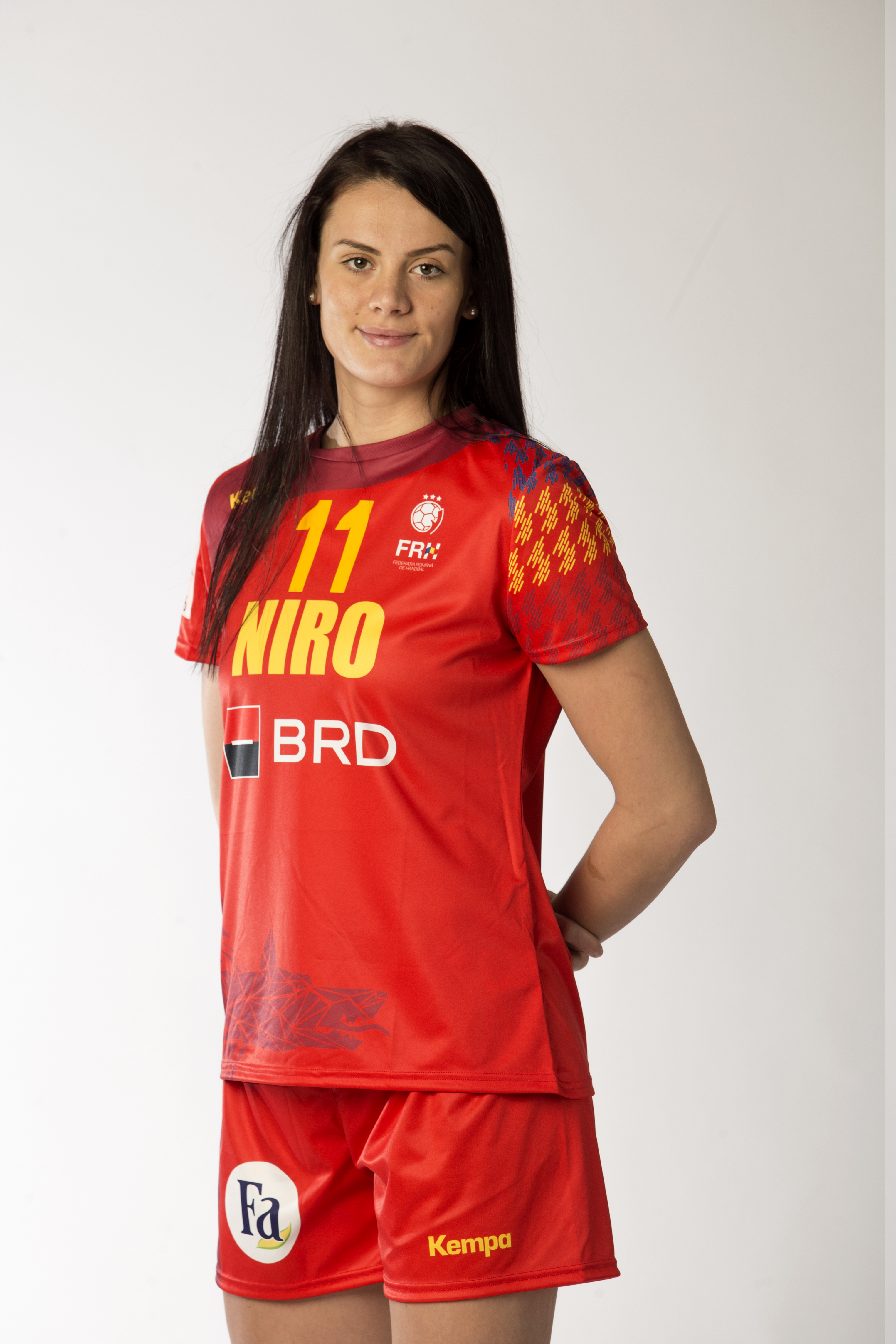 Handbal. Jucătoarele naționalei României vor evolua la Campionatul European în tricouri imprimate cu lupul dacic