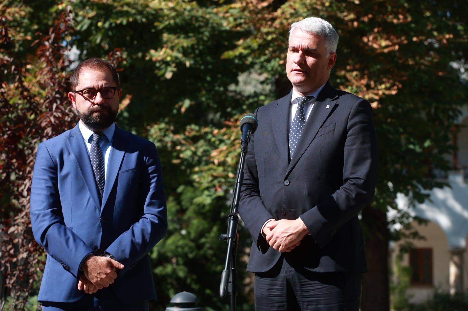 Consultările privind legea salarizării între președinte și șefii partidelor s-au încheiat fără niciun acord. Unul dintre lideri nu a venit la Cotroceni