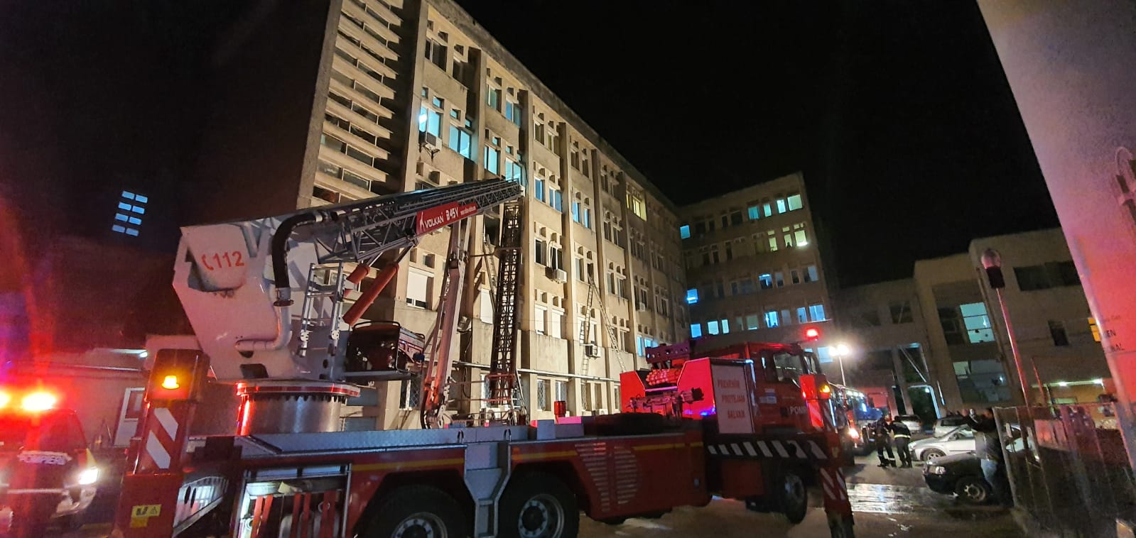 Imagini cu impact emoțional. Cum arată salonul ATI de la Spitalul din Piatra Neamț, în urma incendiului devastator