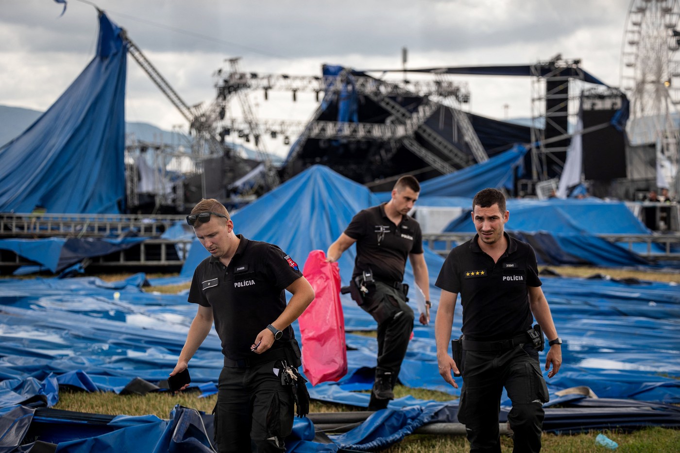 Un festival de muzică din Slovacia, anulat din cauza unei furtuni puternice. 15 persoane au fost rănite