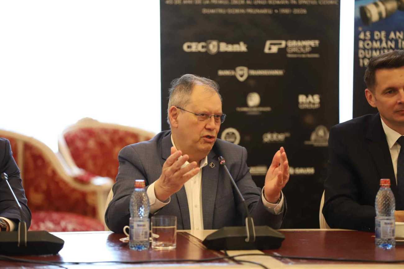 Dumitru Prunariu, singurul român care a zburat în Cosmos, aniversat în Senat după 45 de ani de la misiunea Soyuz 40