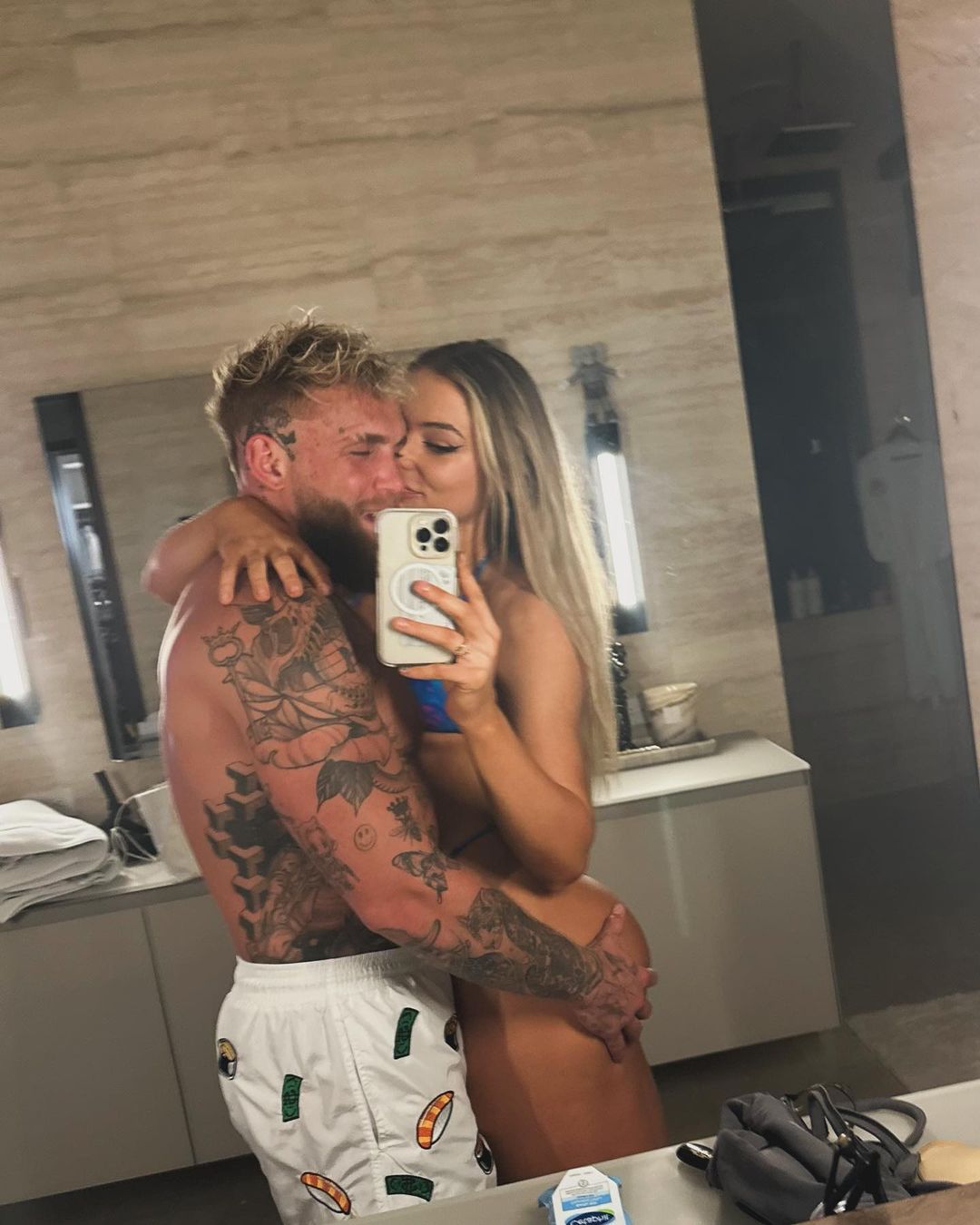 Jake Paul și-a răsfățat iubita după medaliile obținute la Jocurile Olimpice de Iarnă Milano‑Cortina 2026. Cadoul de sute de mii de euro primit de Jutta Leerdam