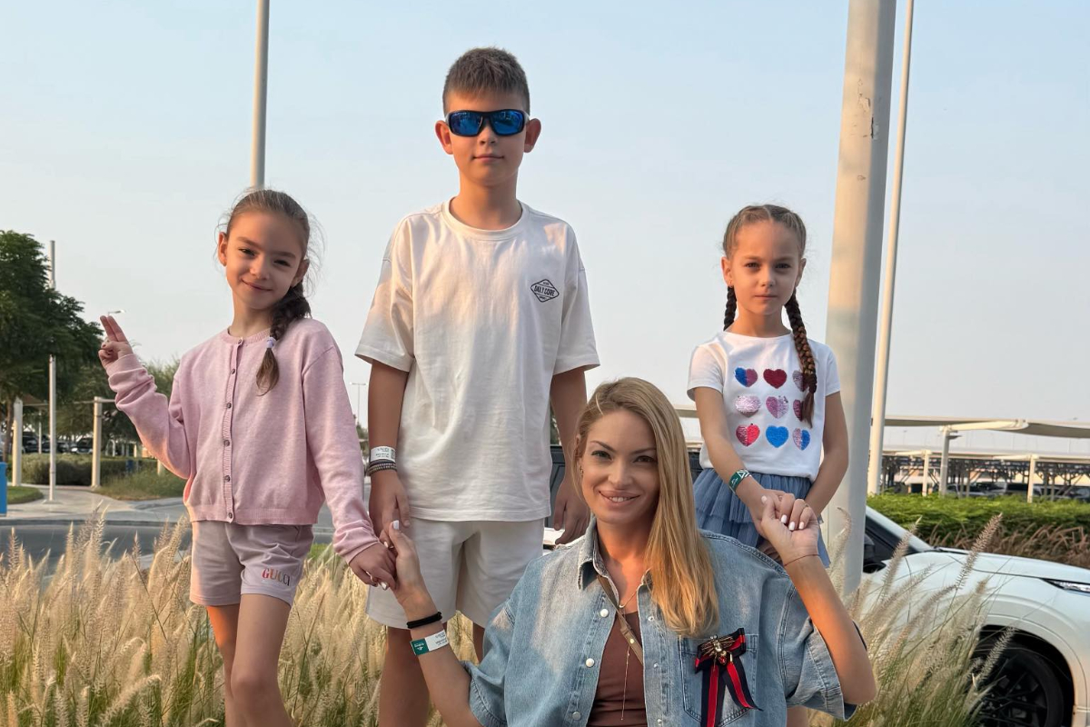 Imagini rare cu cei nouă copii ai lui Cristi Borcea. Valentina Pelinel, mesaj emoționant despre familia numeroasă