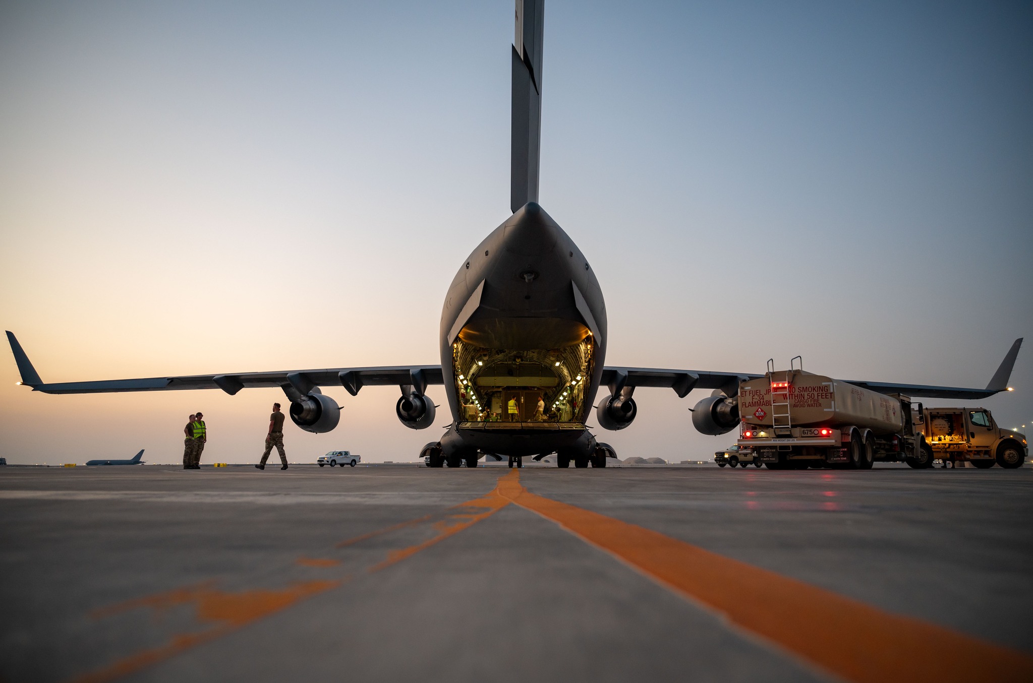 Cât a costat și ce înseamnă pentru America baza aeriană Al Udeid, din Qatar, atacată de Iran