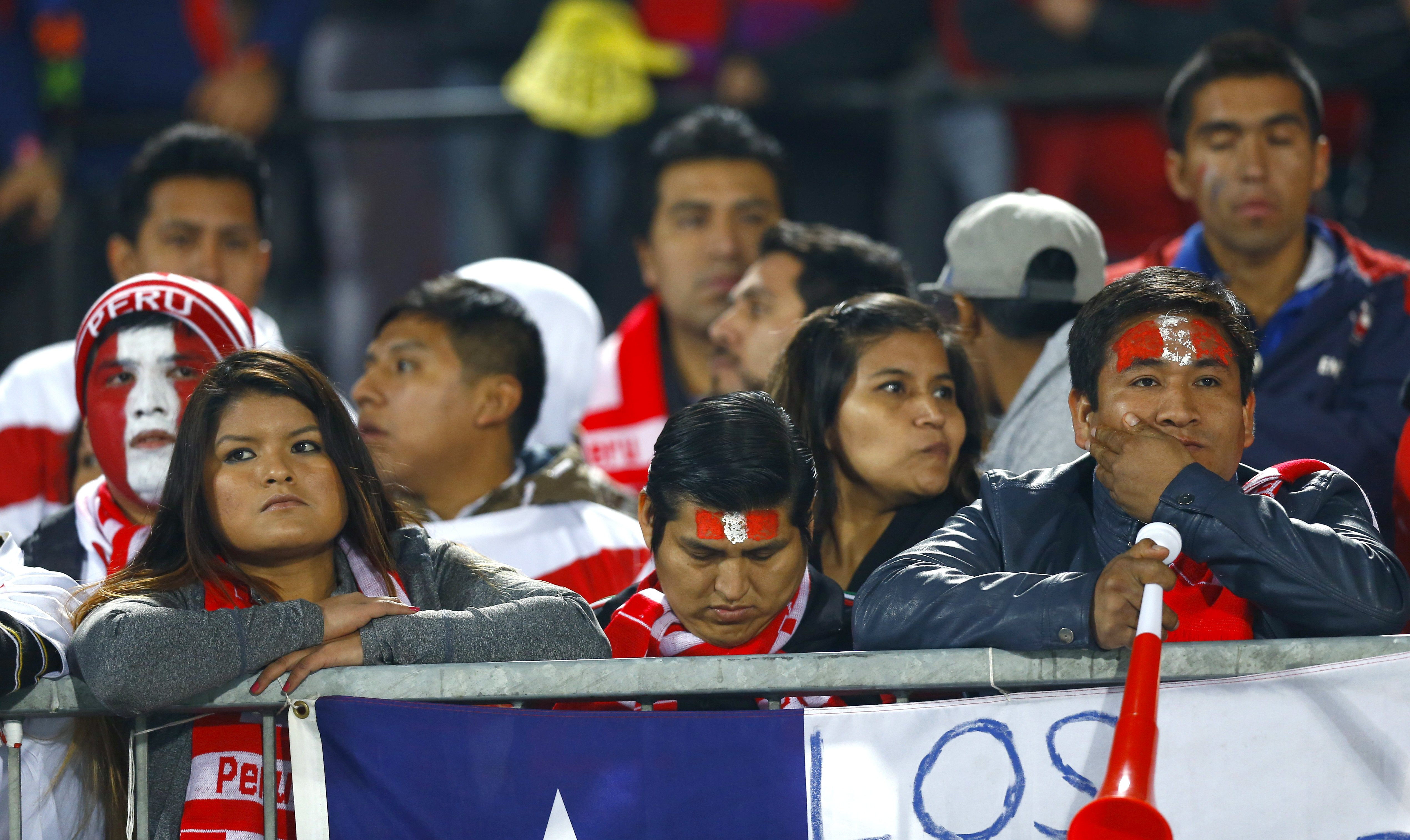 Chile s-a calificat în finala Copa America, graţie dublei lui Vargas. ^La noapte se joacă Argentina - Paraguay / GALERIE FOTO&VIDEO