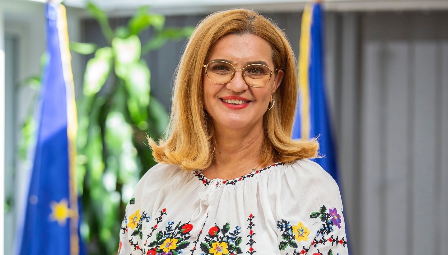 Mesajul Elisabetei Lipă după 40 de ani de căsnicie cu soțul Cornel: „Mereu cu inima în același loc”. Ea avea 21 de ani când s-au căsătorit