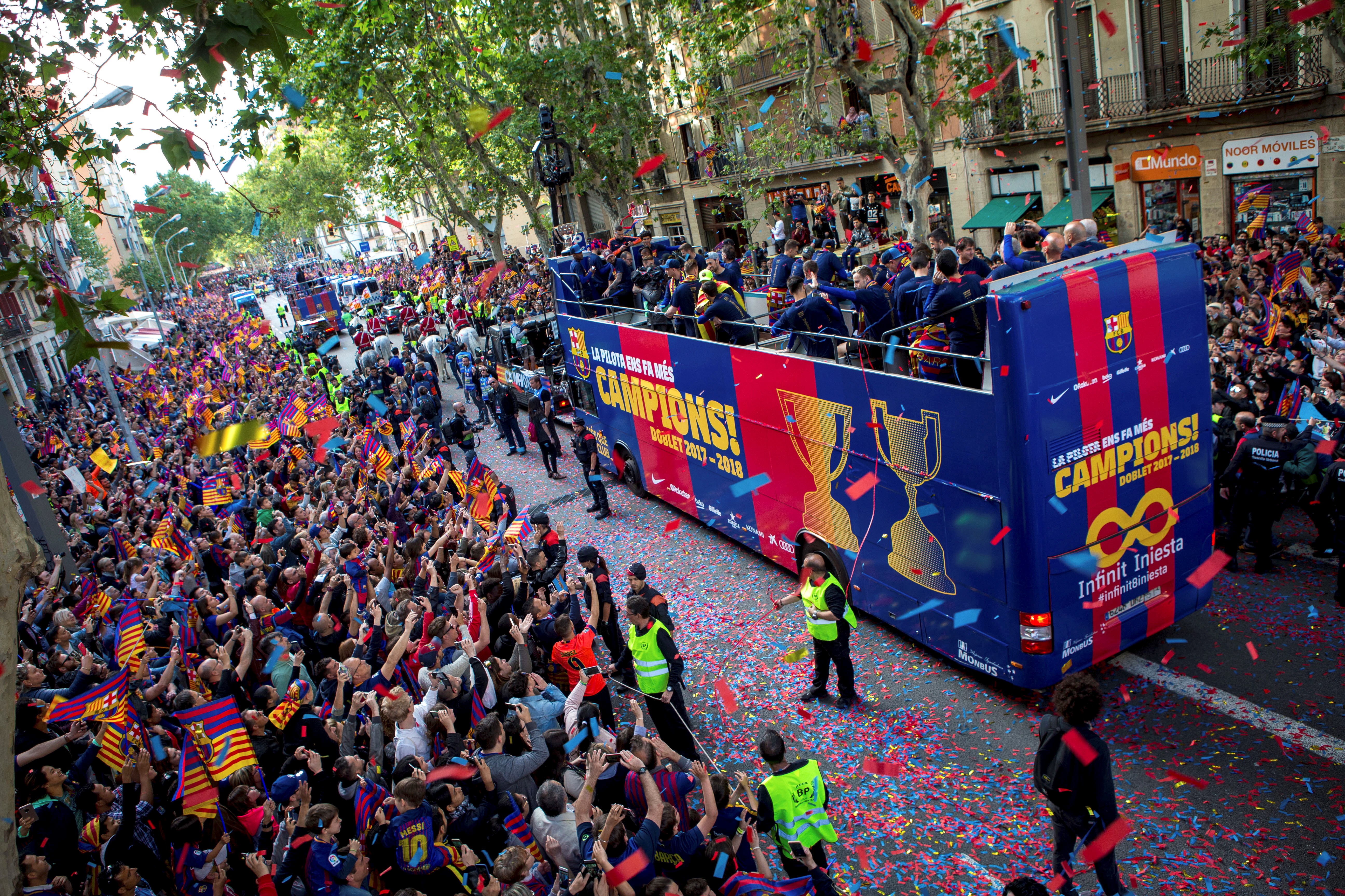 Barcelona este noua campioană a Spaniei. Catalanii au declanşat fiesta / GALERIE FOTO&VIDEO