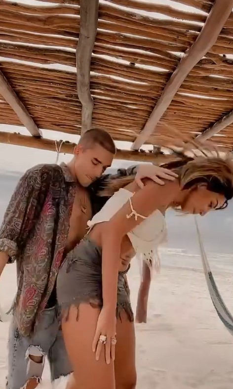 Imagini virale cu Mădălina Ghenea și Emil Rengle. Filmați în timp ce dansează lasciv pe o plajă