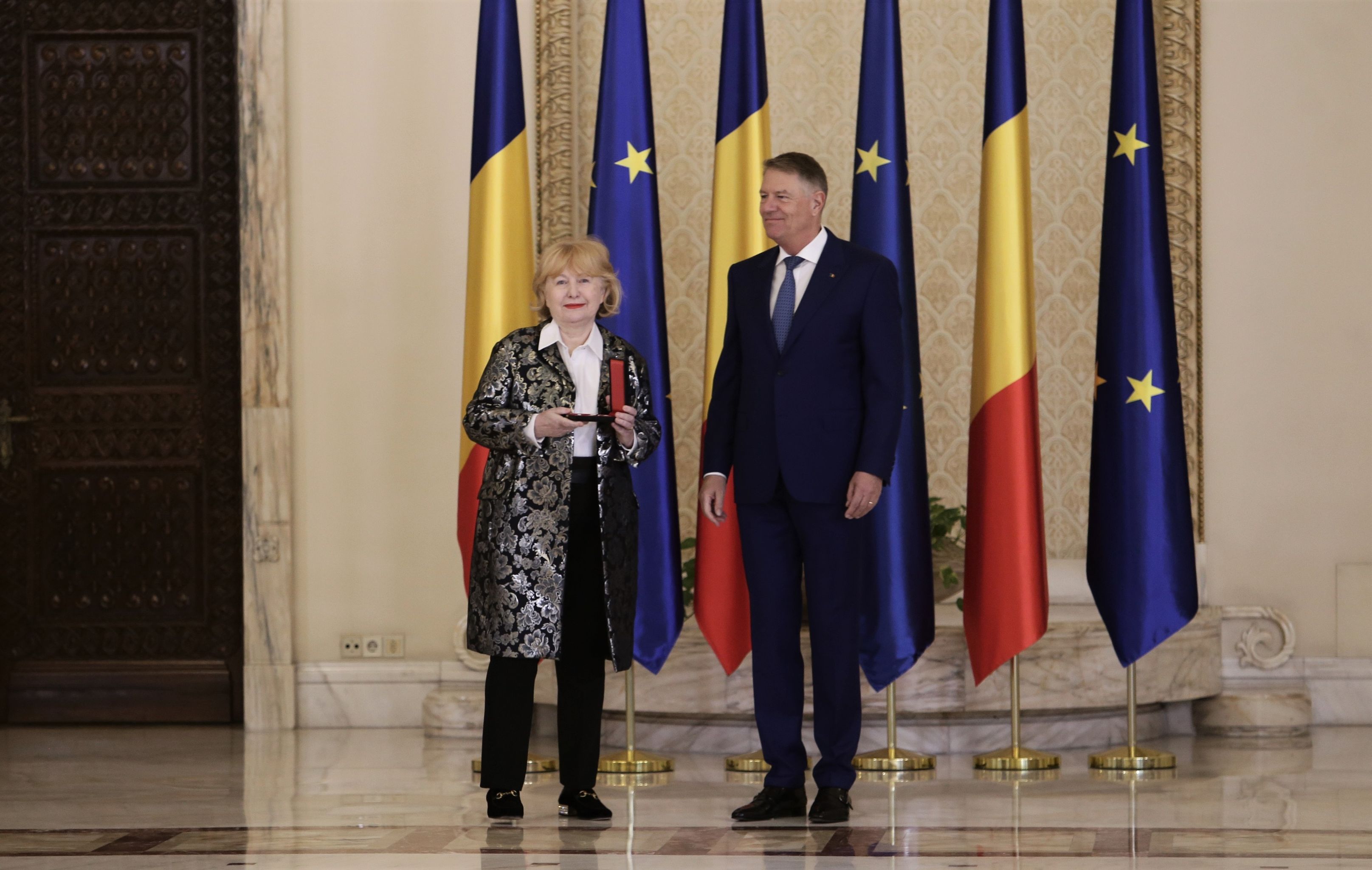 Irina Margareta Nistor și Eugenia Vodă, decorate de președintele Klaus Iohannis pentru promovarea culturii