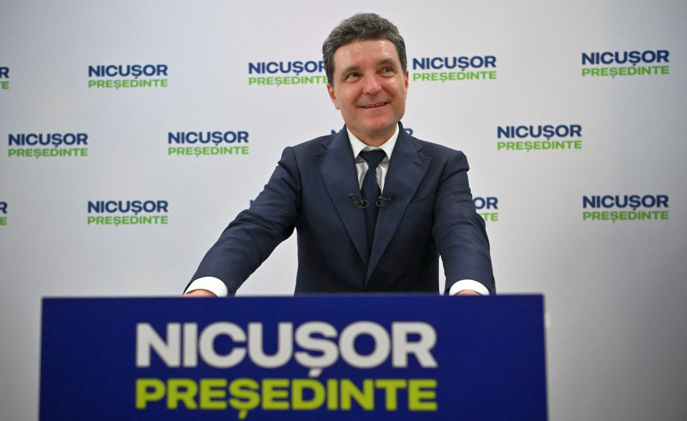 Promisiunea pe care Nicușor Dan le-ar fi făcut-o celor doi copii ai lui, dacă ajunge președintele României. Ce-și doresc micuții