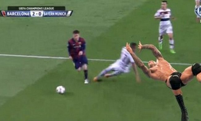 RÂZI CU LACRIMI. Cum a fost ironizat Boateng pe net după ce a fost UMILIT de Messi / GALERIE FOTO