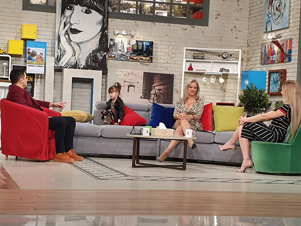 Sânziana Buruiană își duce fetița la concursuri de Miss. "Am rămas șocată cum la 3 ani poți să transformi copilul" | FOTO