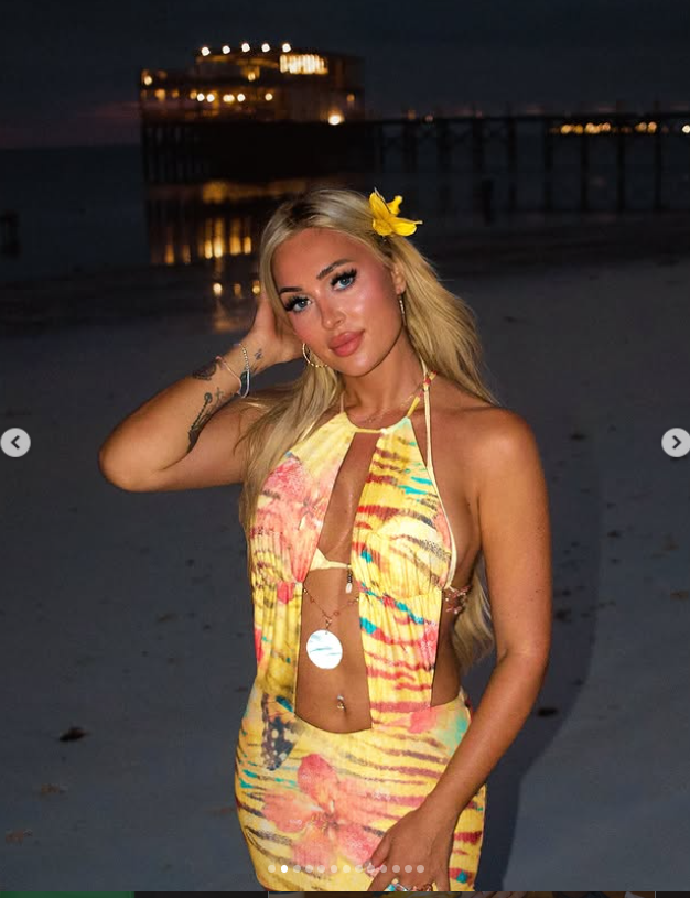 Imagini cu Raluca Zenga în costum de baie. Cum arată fosta soție a lui Walter Zenga la 44 de ani. „Viața se mișcă atât de repede”