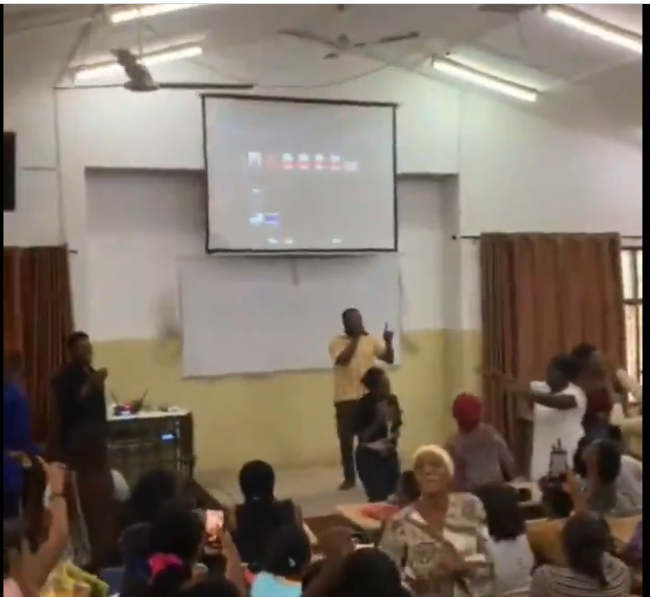 Guru surprises course mates with spectacular performance during final lecture