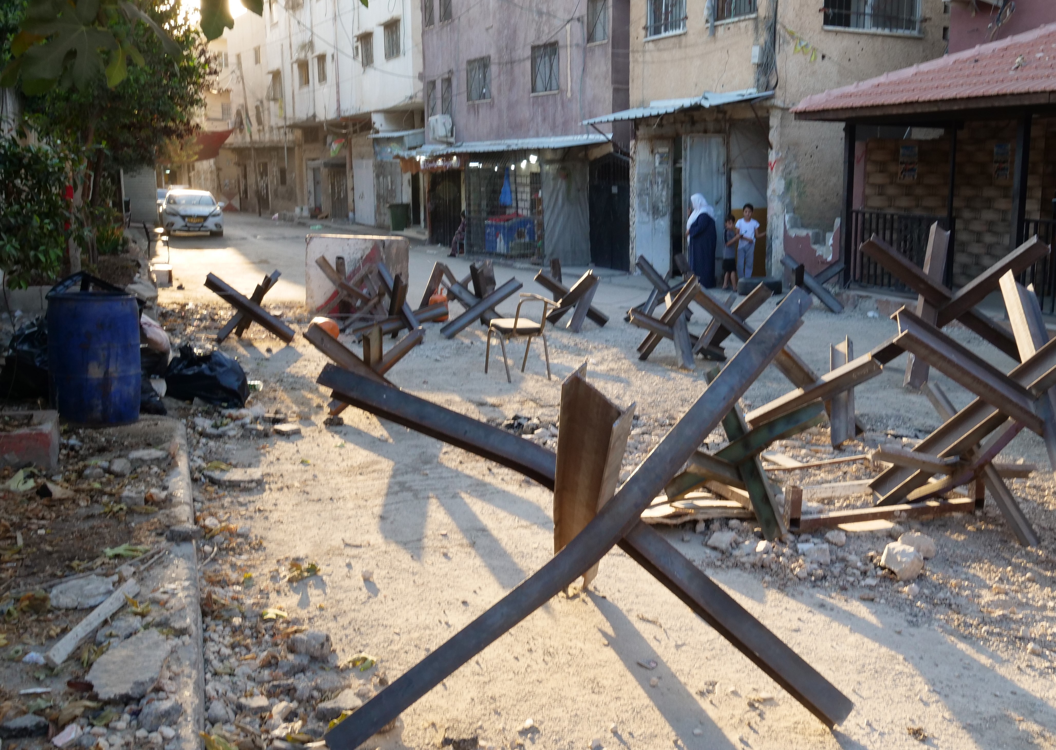 CORESPONDENȚĂ DIN PALESTINA. Viața și moartea în două orașe devastate de conflictele militare. Rezistența „martirilor”, acte de terorism pentru israelieni