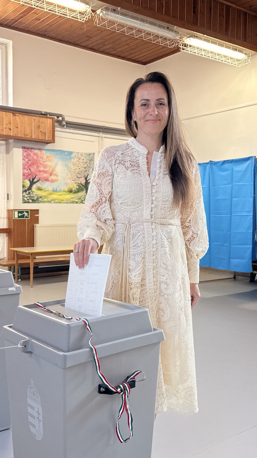 "Csuklyával a fejükön, autóval követtek minket" – A rendőrséghez fordult a Tisza-jelölt Csézy