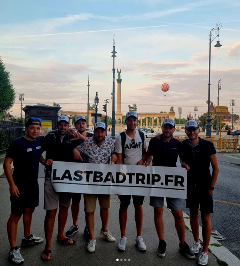 Magyarországra jár a fél világ legénybúcsúra: törpe táncoslány és minden extrém dolog van itt, ráadásul olcsón