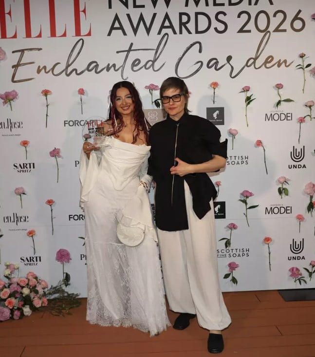 Vedete și influenceri celebri la ELLE New Media Awards 2026. Cum au apărut Alexandru Ciucu și Alexandra Căpitănescu