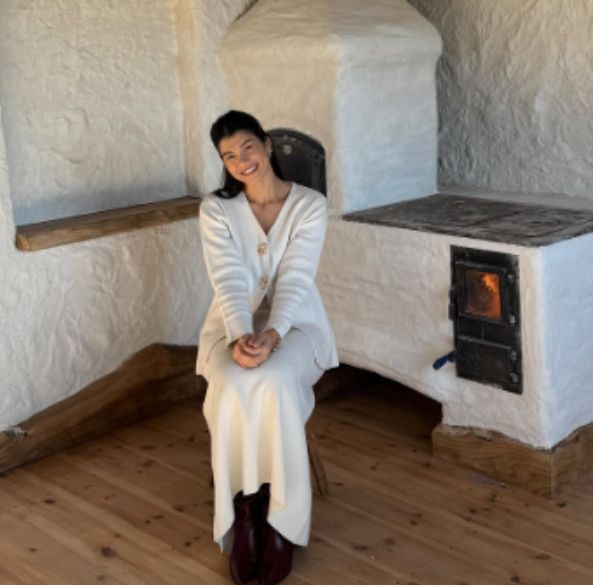 Imagini din casa în care s-a mutat Ileana Sterp după ce a divorțat de Daniel Aloman: „O am pe mama aproape”