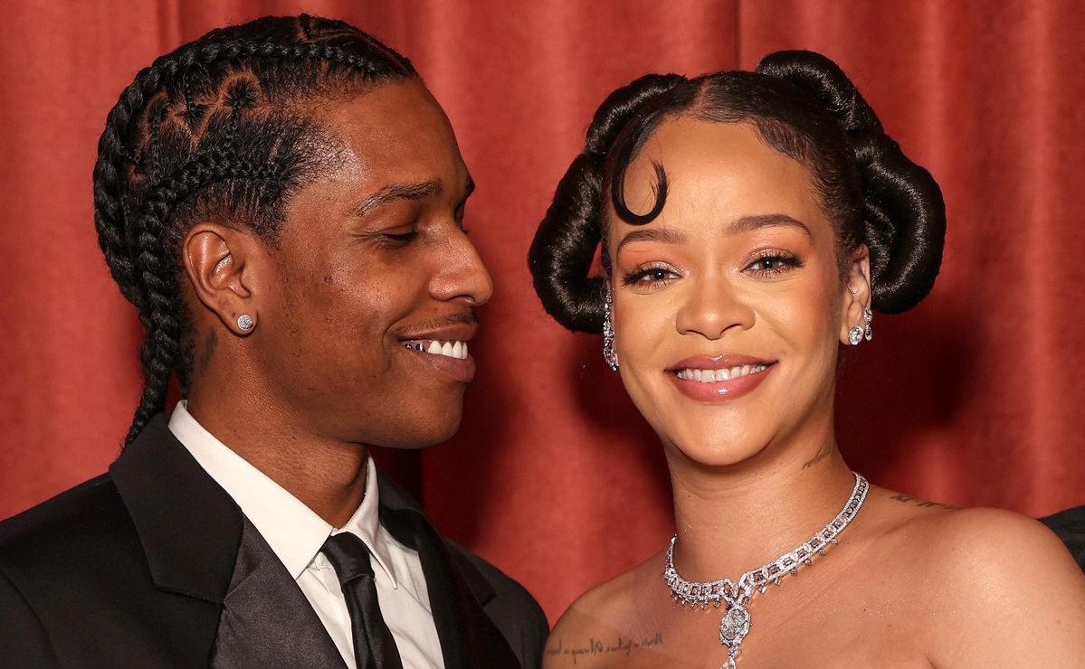 Rihanna a născut în secret cel de-al doilea copil. Artista are tot un băiețel