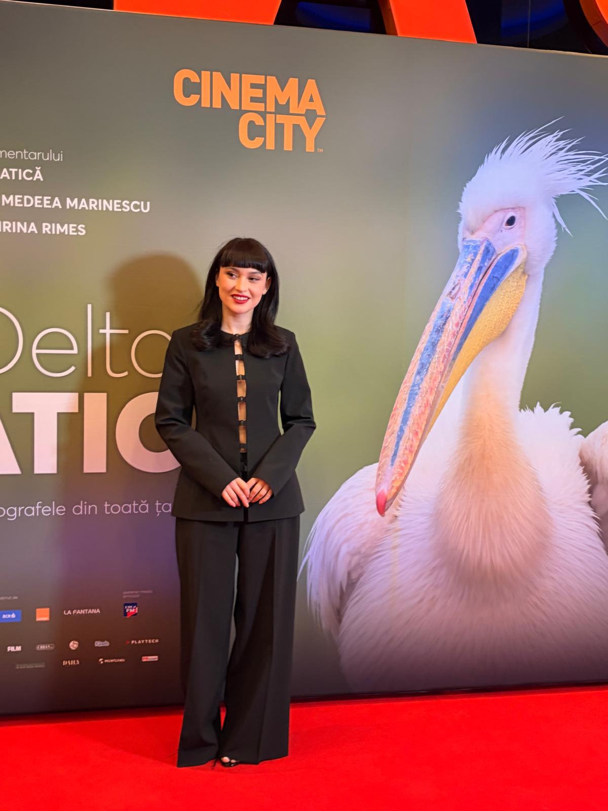 Cum a apărut Irina Rimes pe covorul roșu