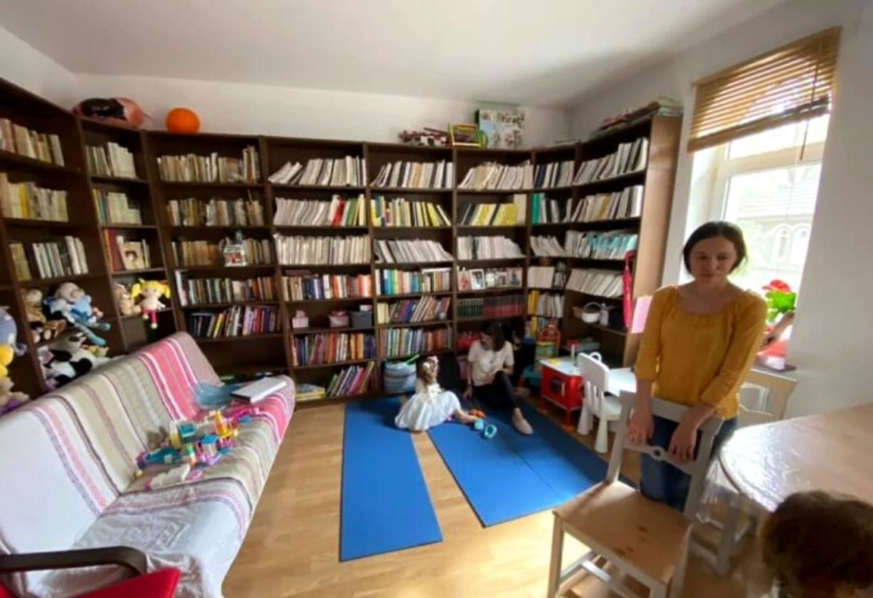 „Copiii dumneavoastră sunt botezați?”. Răspunsul oferit de partenera lui Nicușor Dan, Mirabela Grădinaru, la această întrebare