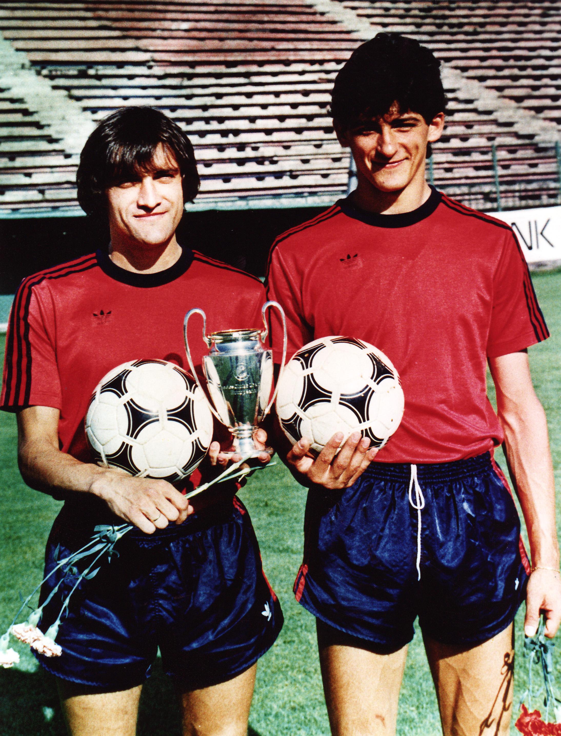 Belodedici dezvăluie amănunte picante trăite la Steaua în anii ‘80: ”Mă băteam cu Hagi pe femei”