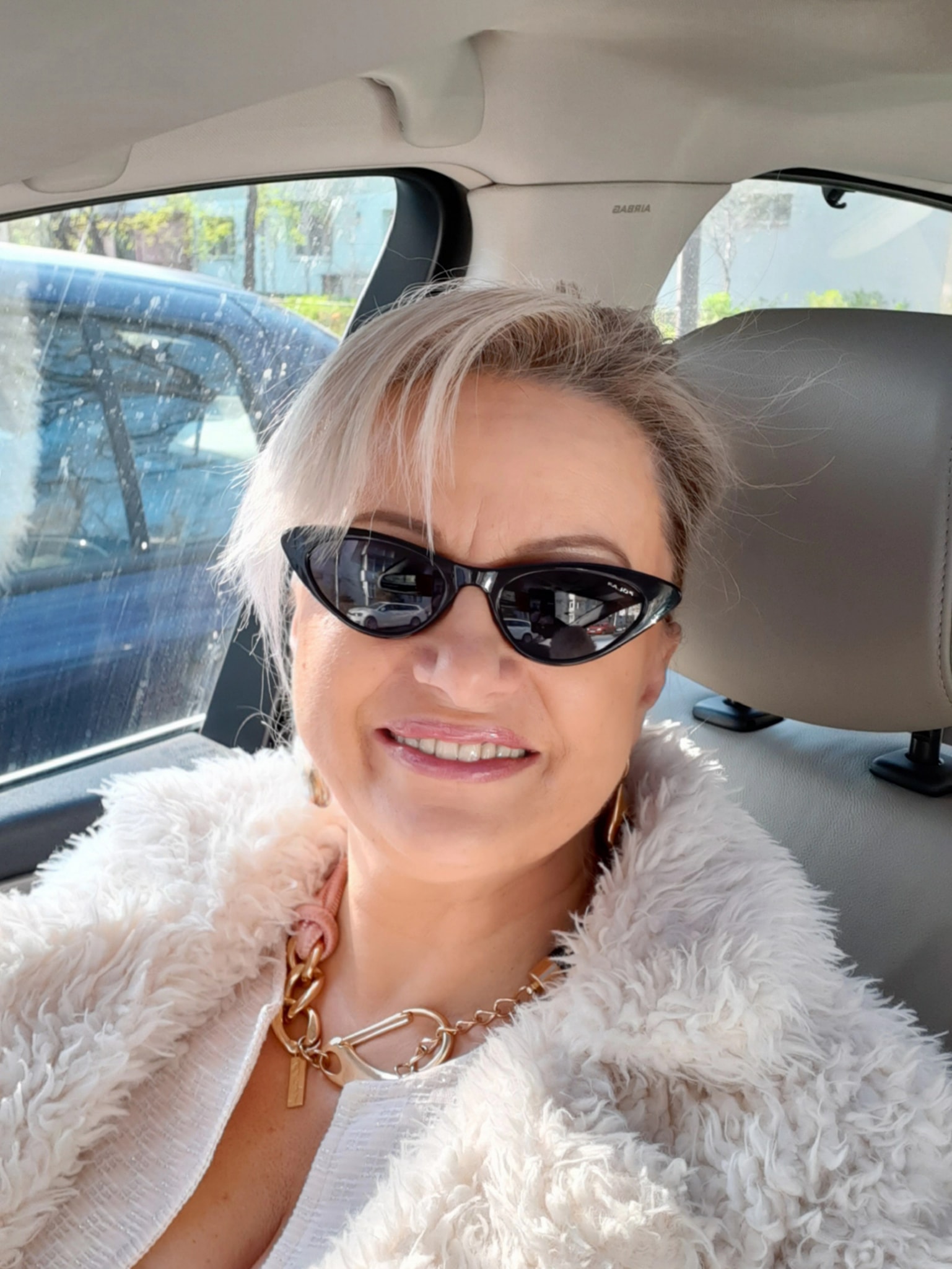 Cum arată mama vitregă a Andreei Marin. Deși a crescut-o ca pe propria fiică, vedeta a acceptat-o greu pe Renata