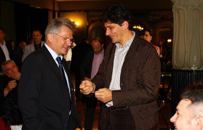 Super-eveniment la Palatul Culturii din Tg Mureș! Loți Bölöni, fost fotbalist la ASA, în lacrimi