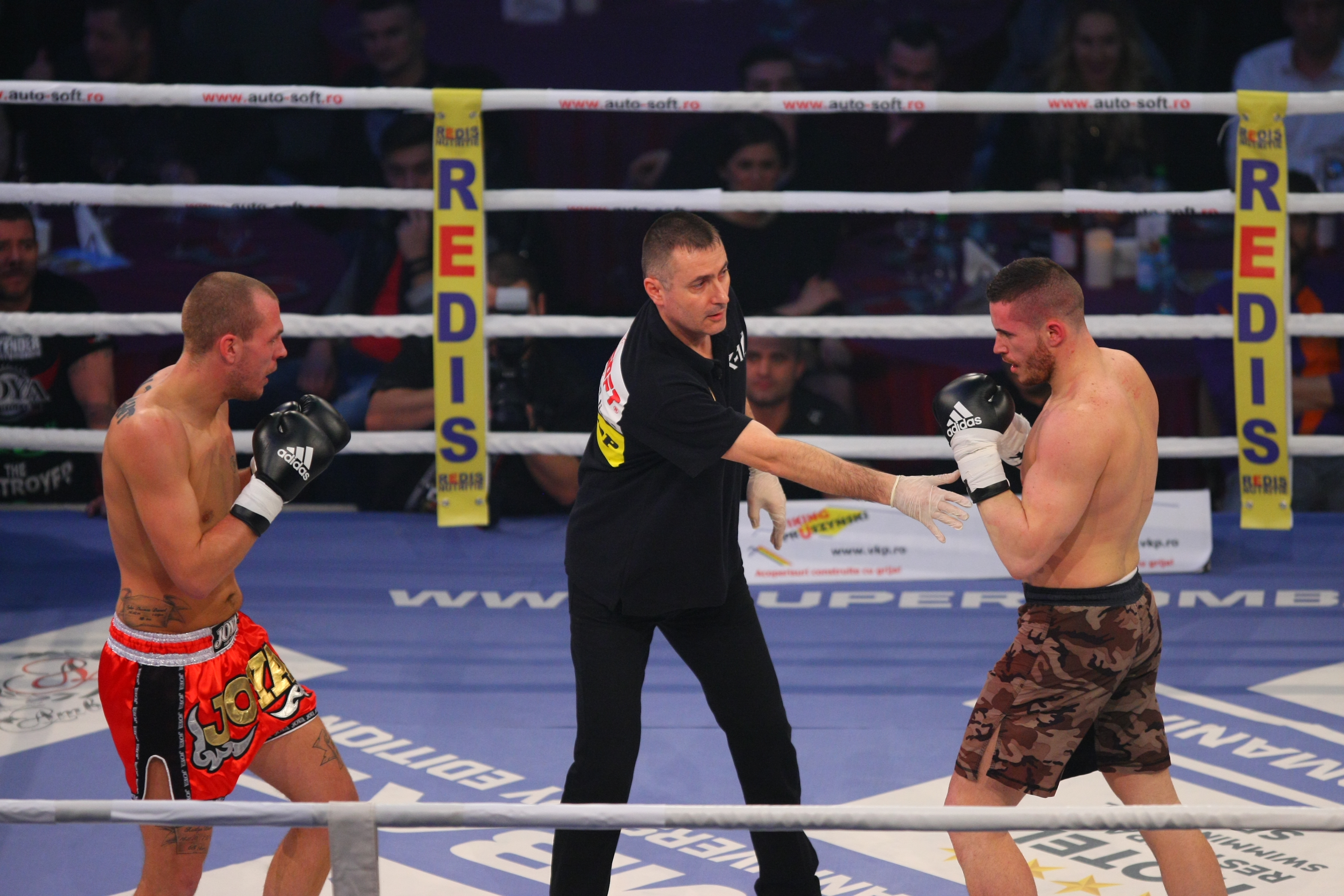 Meciul în urma căruia Amansio Paraschiv a devenit campion mondial Superkombat New Heroes! VIDEO& FOTO
