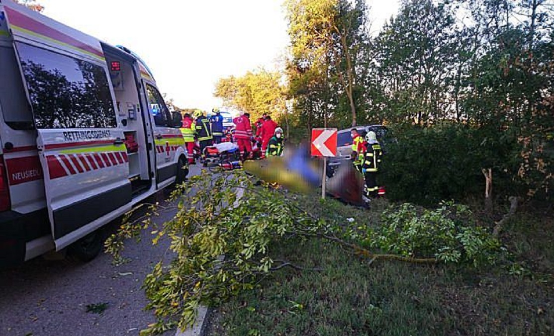Un român a băgat 15 oameni în spital, când încerca să scape de polițiștii care-l urmăreau pe o șosea din Austria