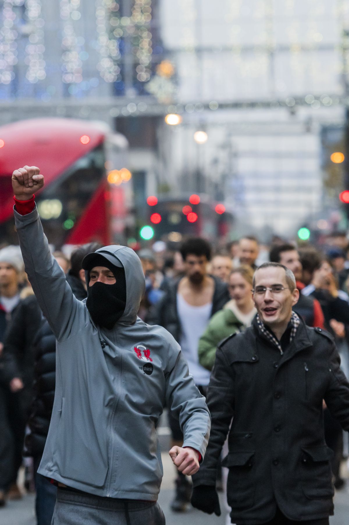 VIDEO | 155 de persoane arestate la Londra, la manifestația anti-lockdown
