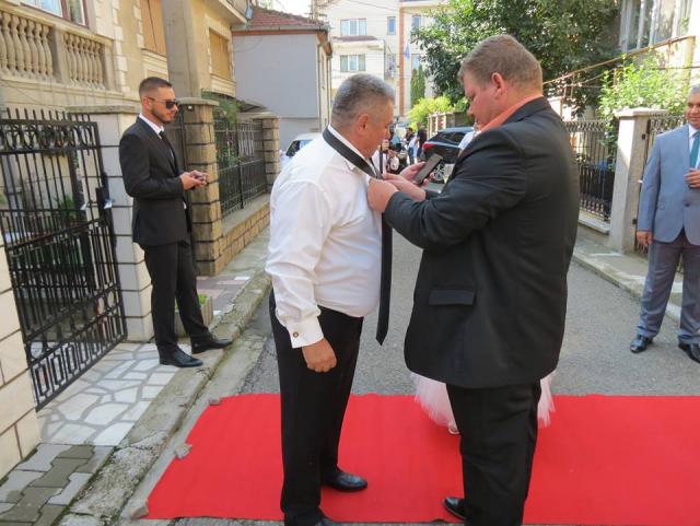 Nuntă mare la castel: George s-a însurat și el! Băiatul are un tată cunoscut în fotbalul românesc