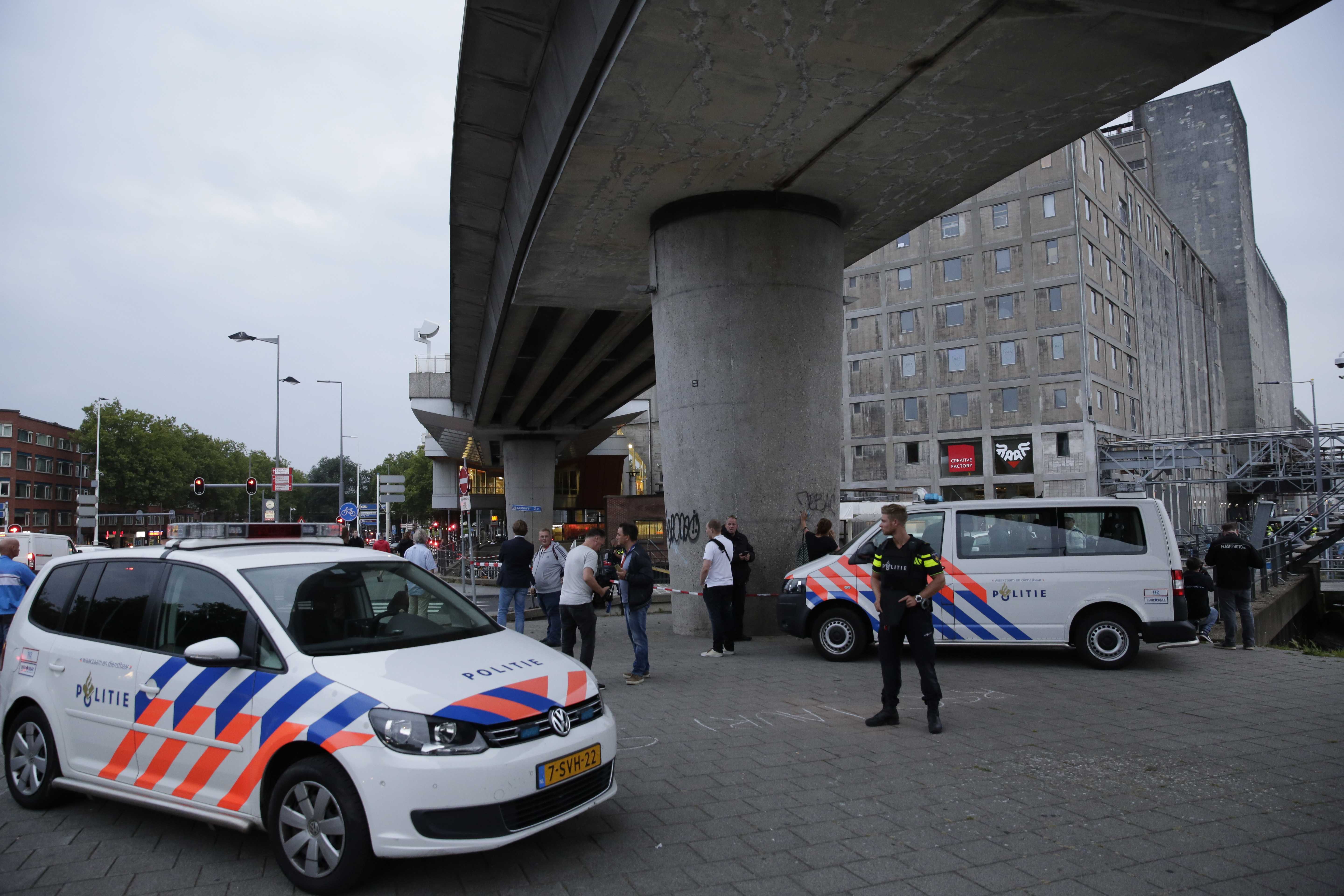 UPDATE | Atentat dejucat la Rotterdam. Un al doilea suspect a fost arestat